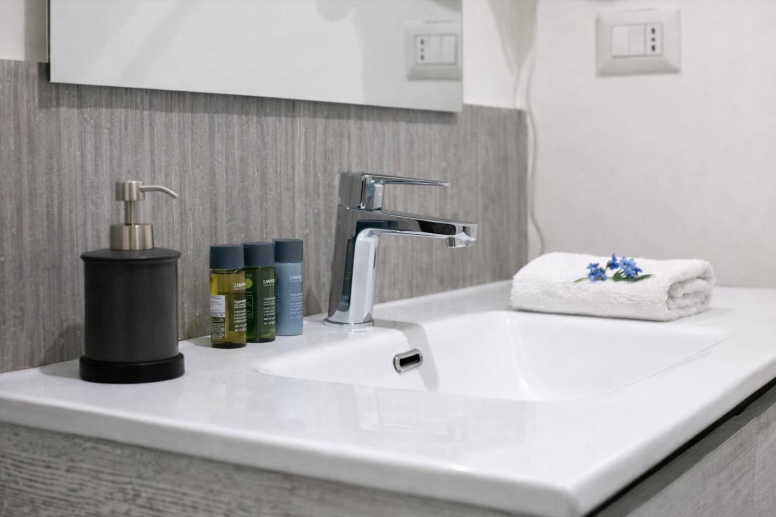 Large Double Room
