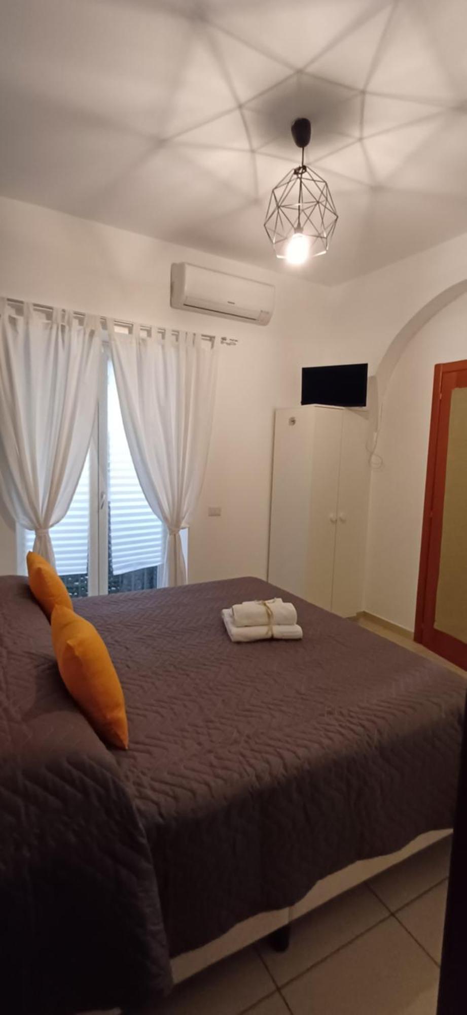 Double or Twin Room Private Bathroom