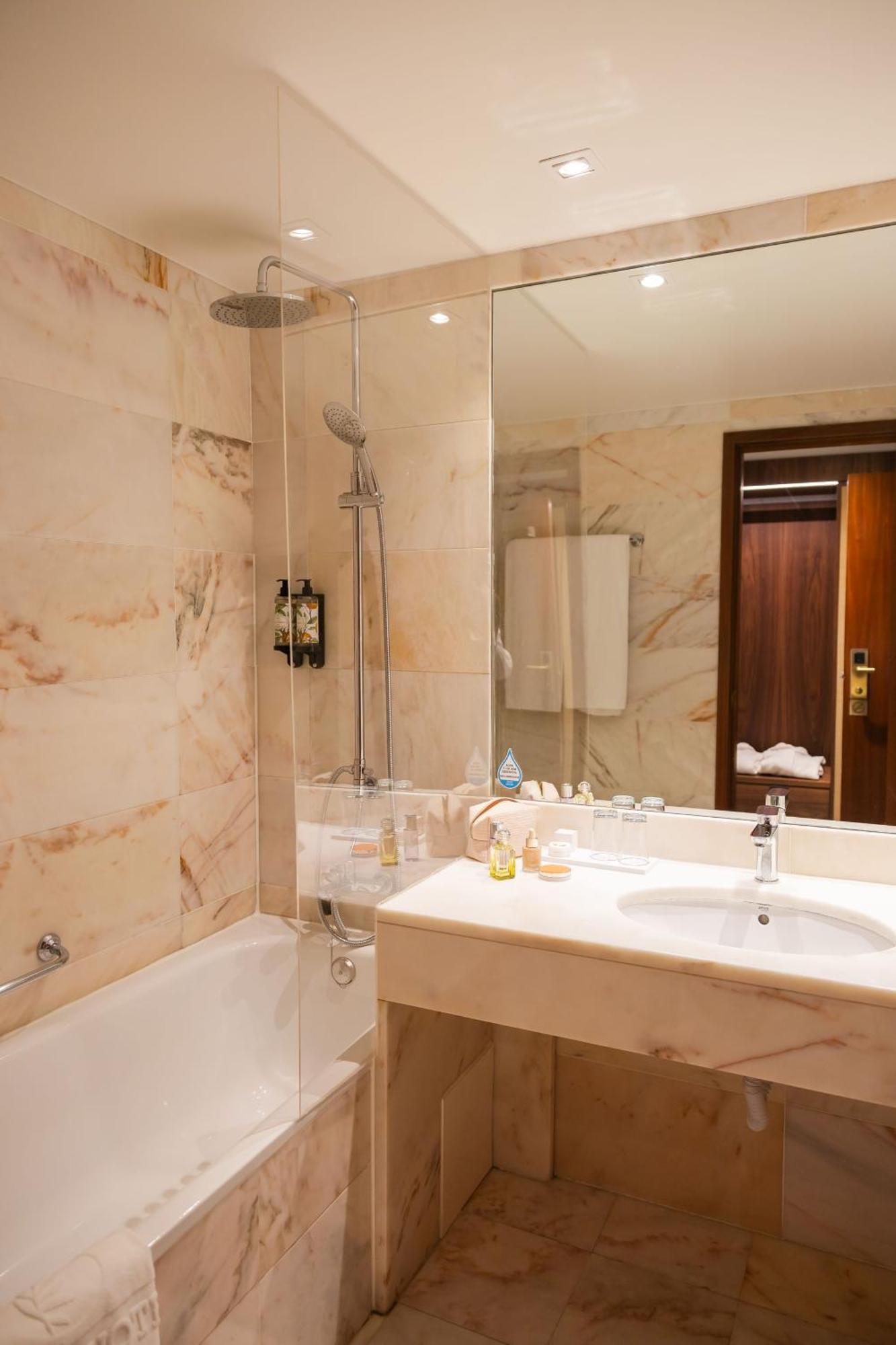 Prestige Twin Room