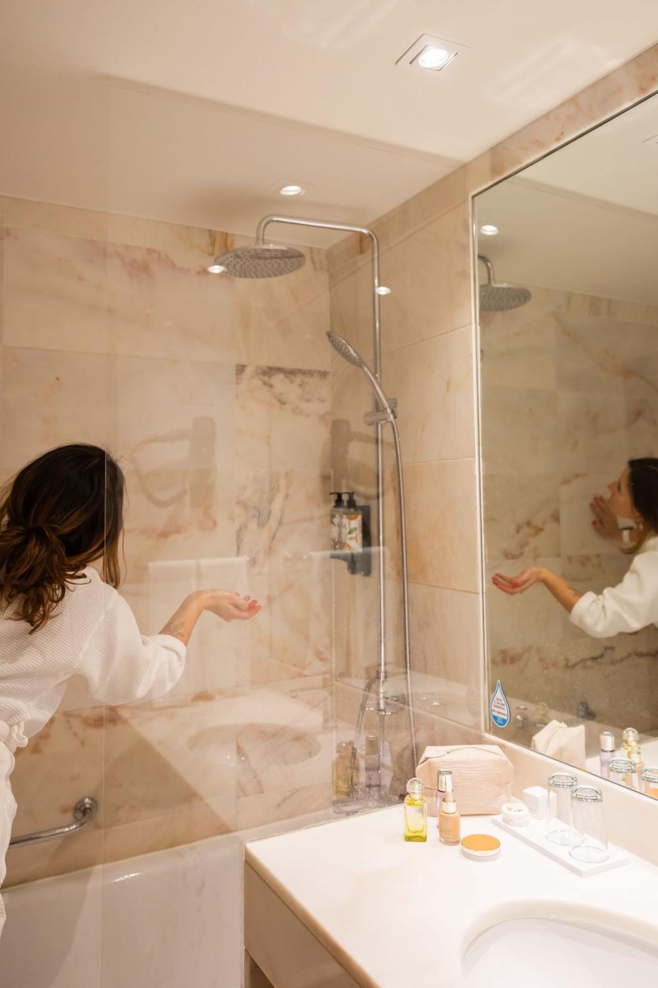 Prestige Twin Room