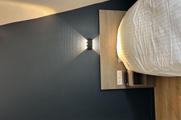 Small Single Room