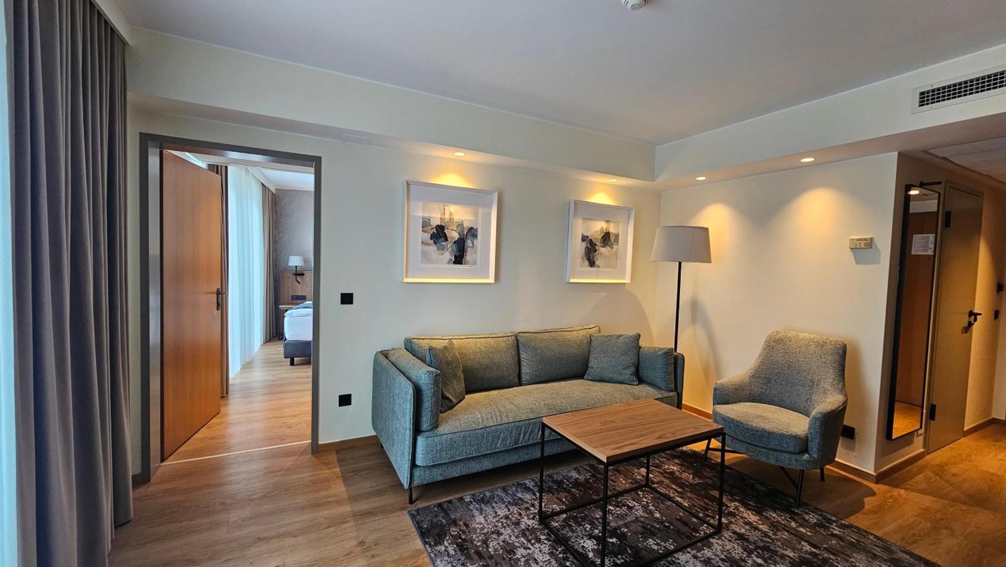 Junior Suite City View