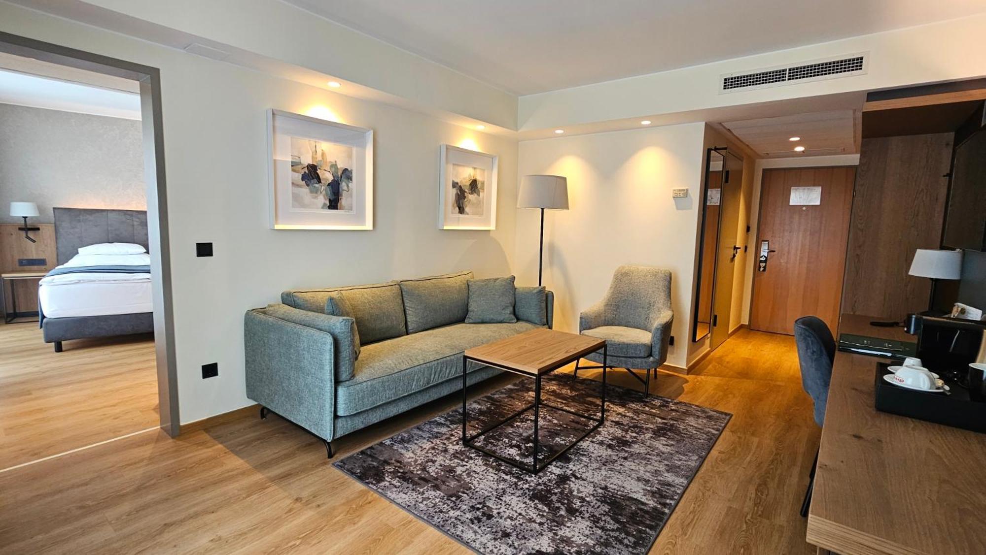 Junior Suite City View