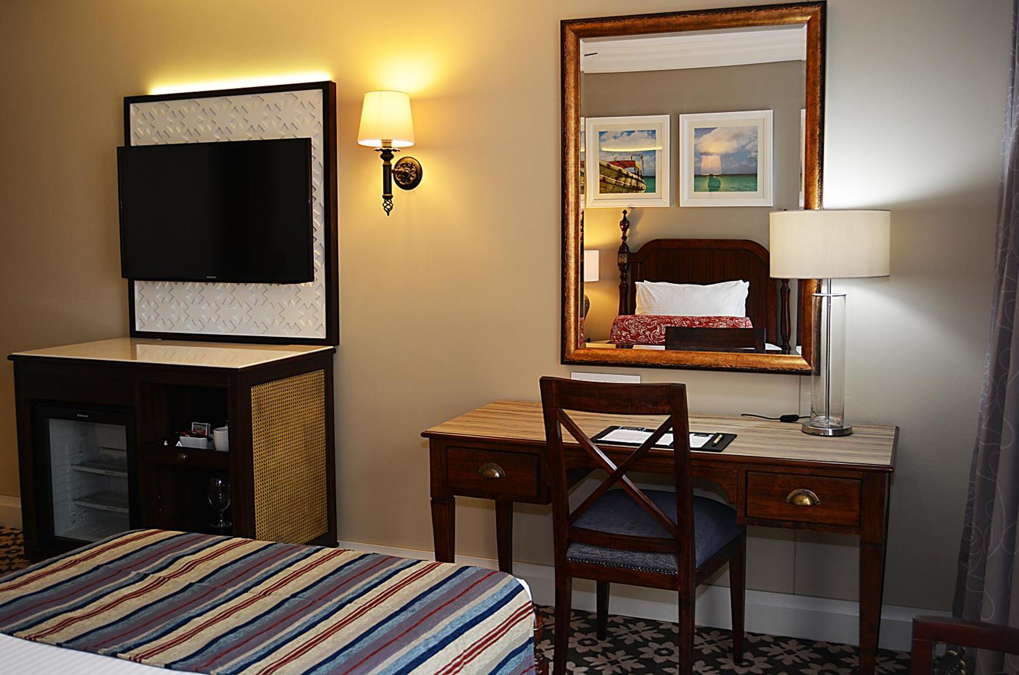 Standard Room 2 Double Beds Non Smoking
