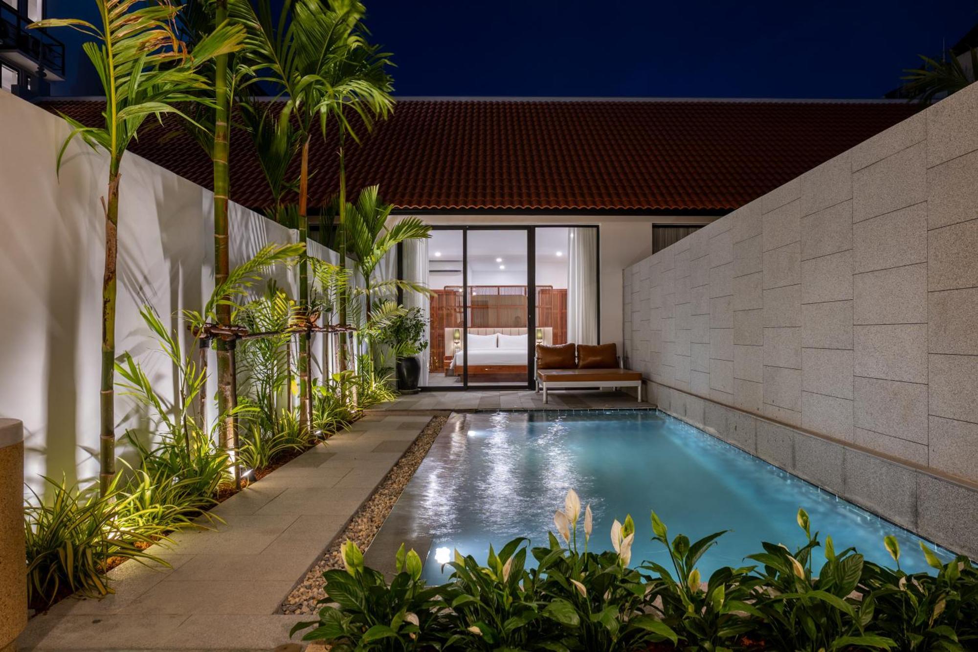 Private Pool Villa 1-Bedroom Airport Pickup Minibar