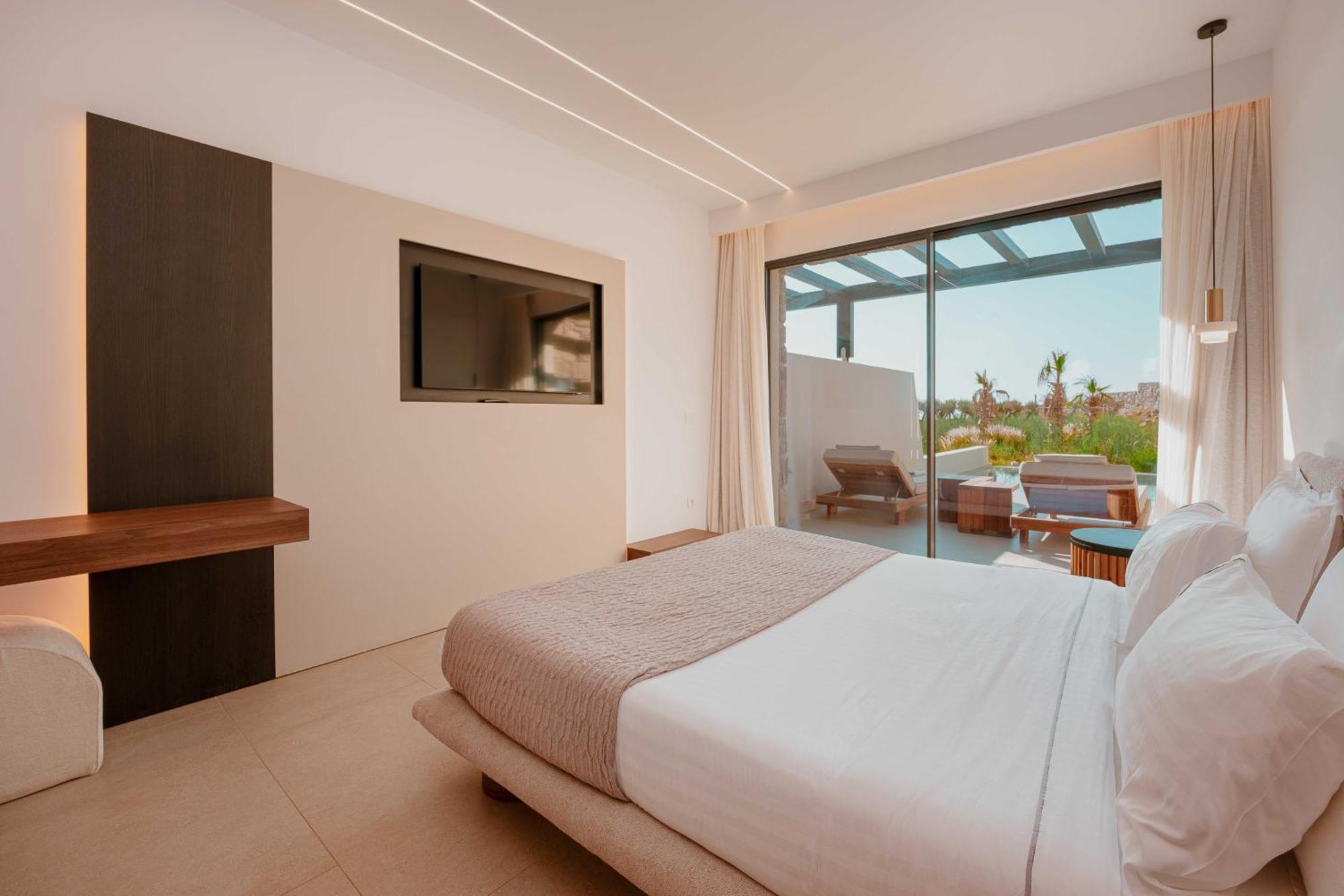 Executive Suite Garden View with Private Pool,1759229444:JPEG