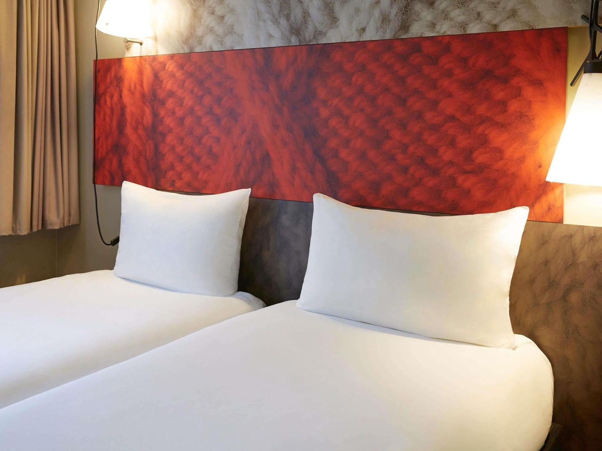 Standard Two Single Bed