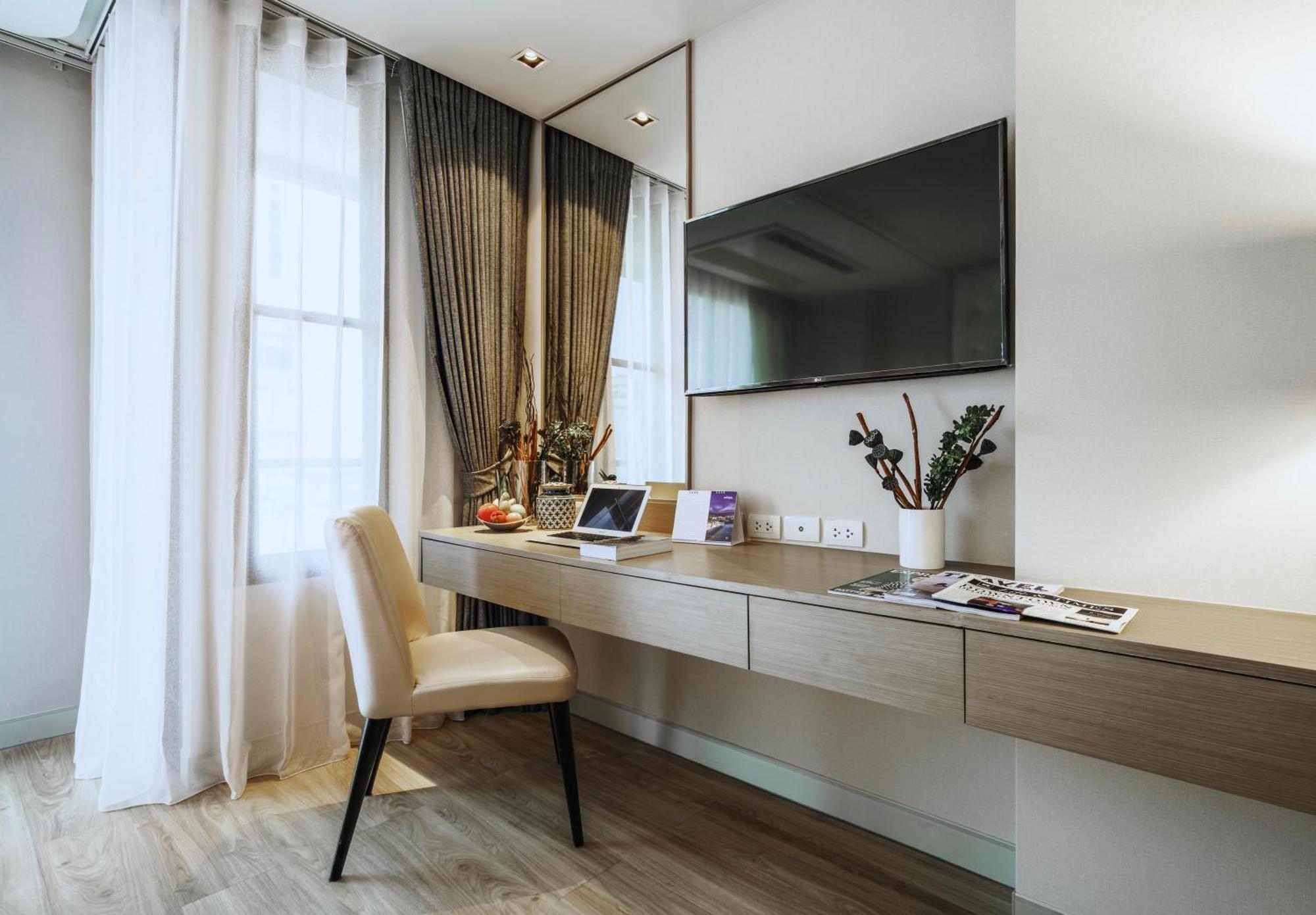 Superior King or Twin Room