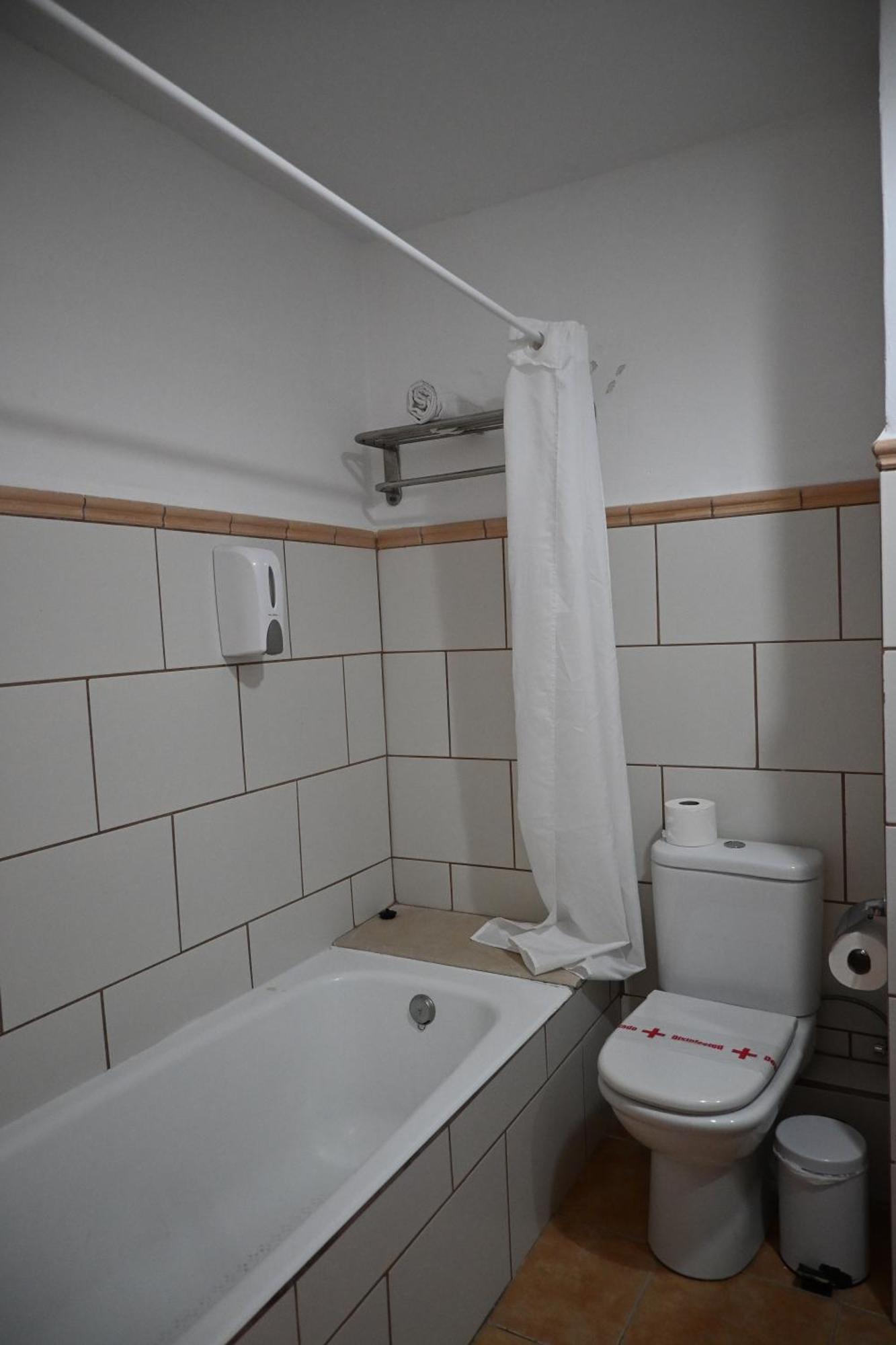 Economy Doppel-/Zweibettzimmer