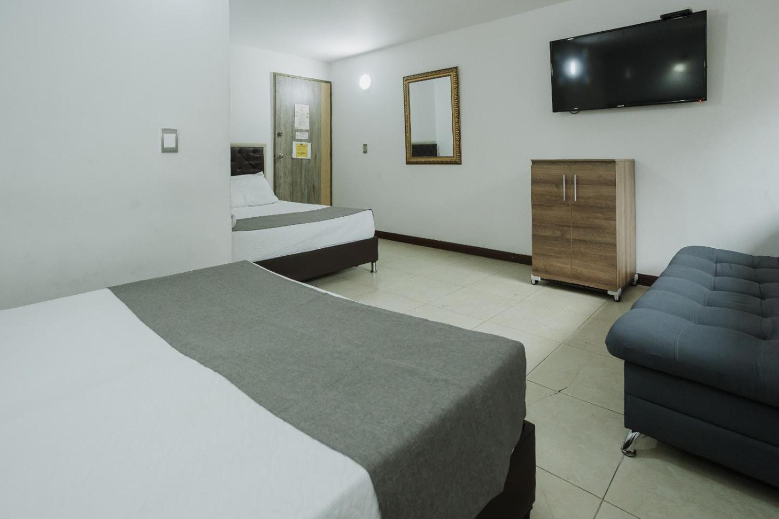 Habitación Cuádruple con baño