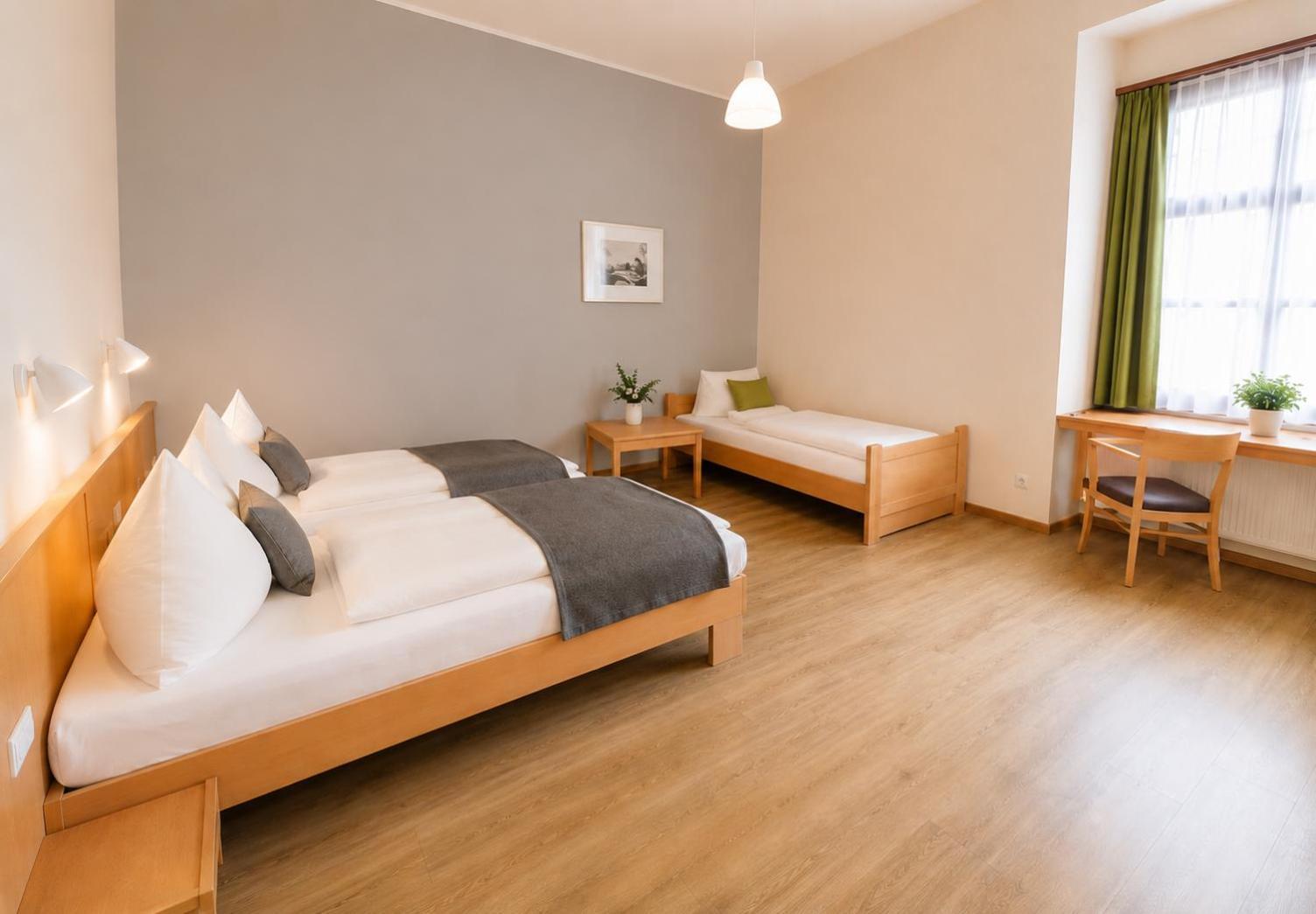 Dreibettzimmer - Nebengebäude