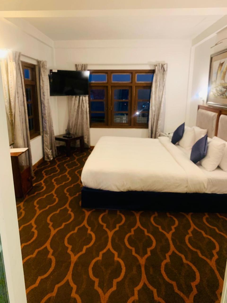 Super Deluxe Double Room