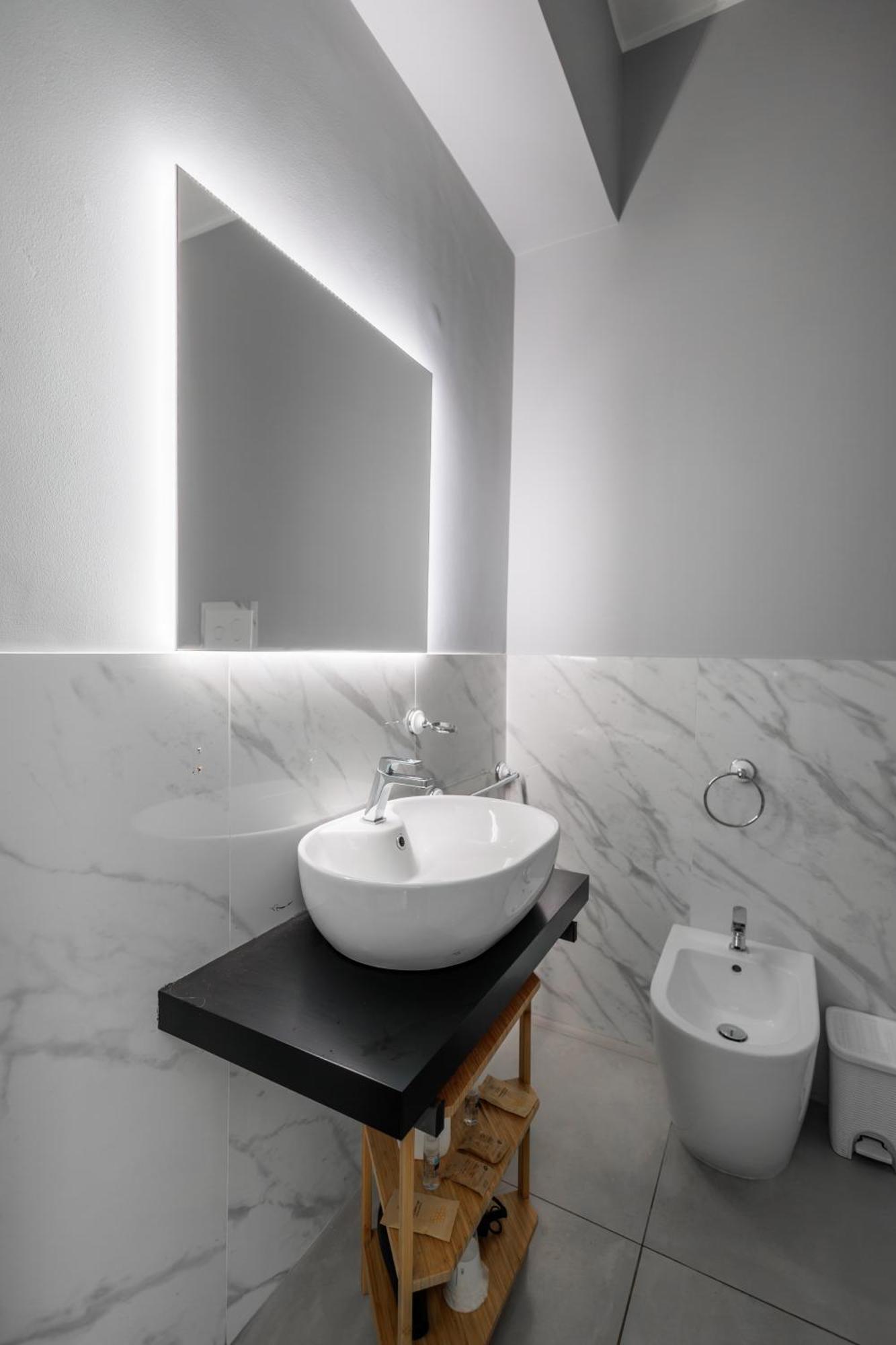 Double Room Private Bathroom