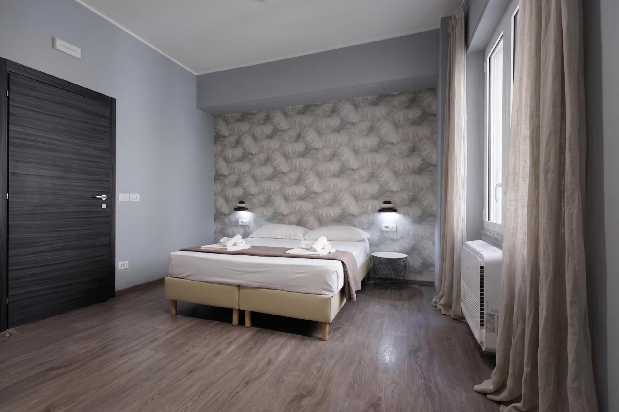 Double Room Private Bathroom