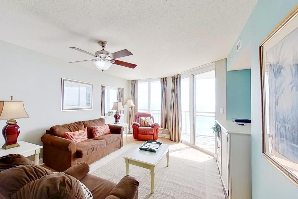 Three-Bedroom House,1771525452:JPEG