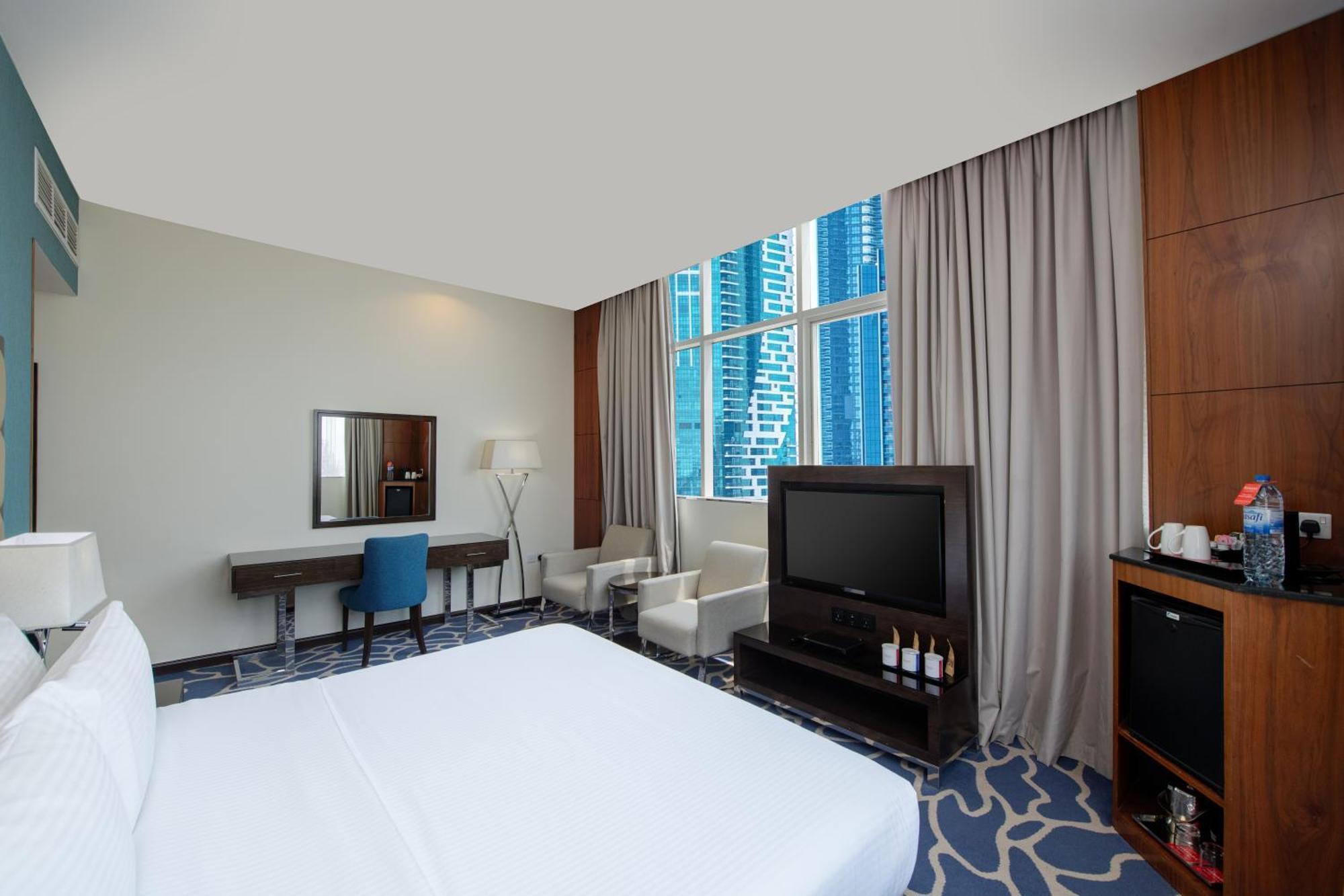 Executive King Room City View