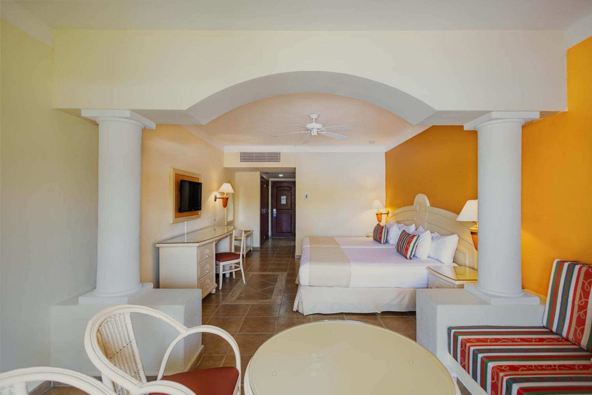2 Double Beds Junior Suite DBL