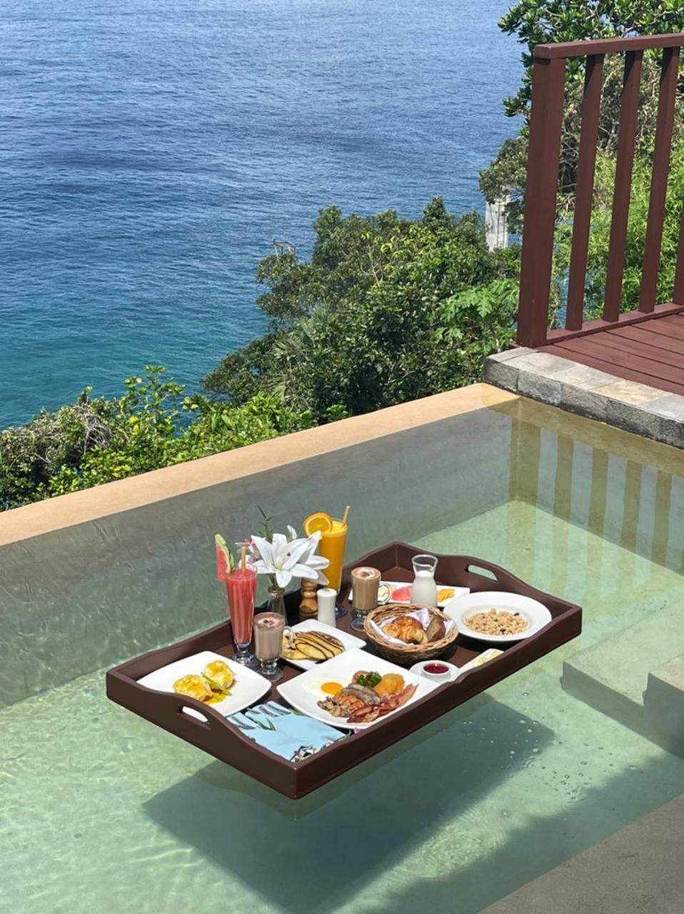 Villa Premium avec Piscine Cauayan et Navette Aéroport Lio Aller-Retour Gratuite - Vue sur Baie