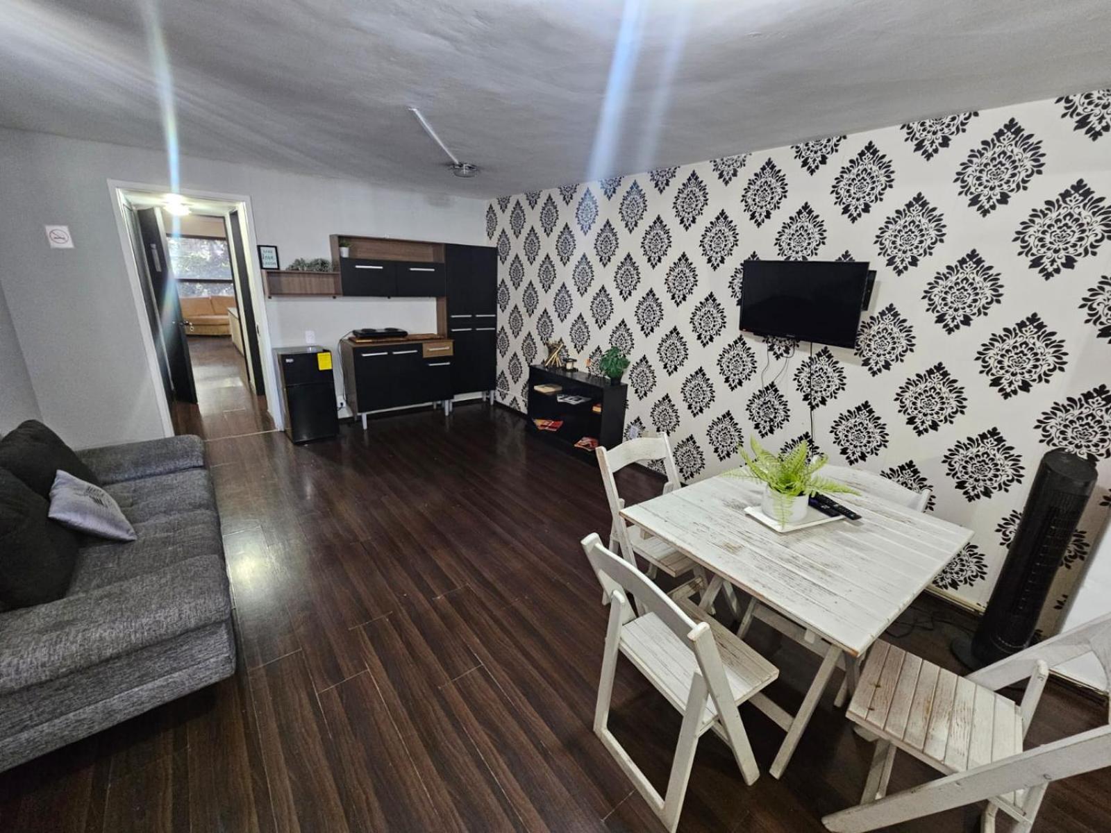 Superior King Suite