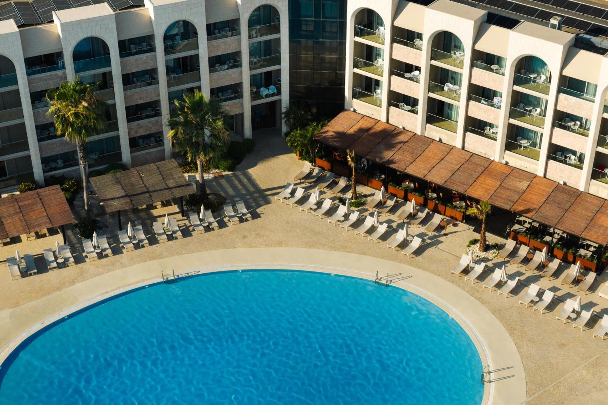 Double Room Panoramic Pool View