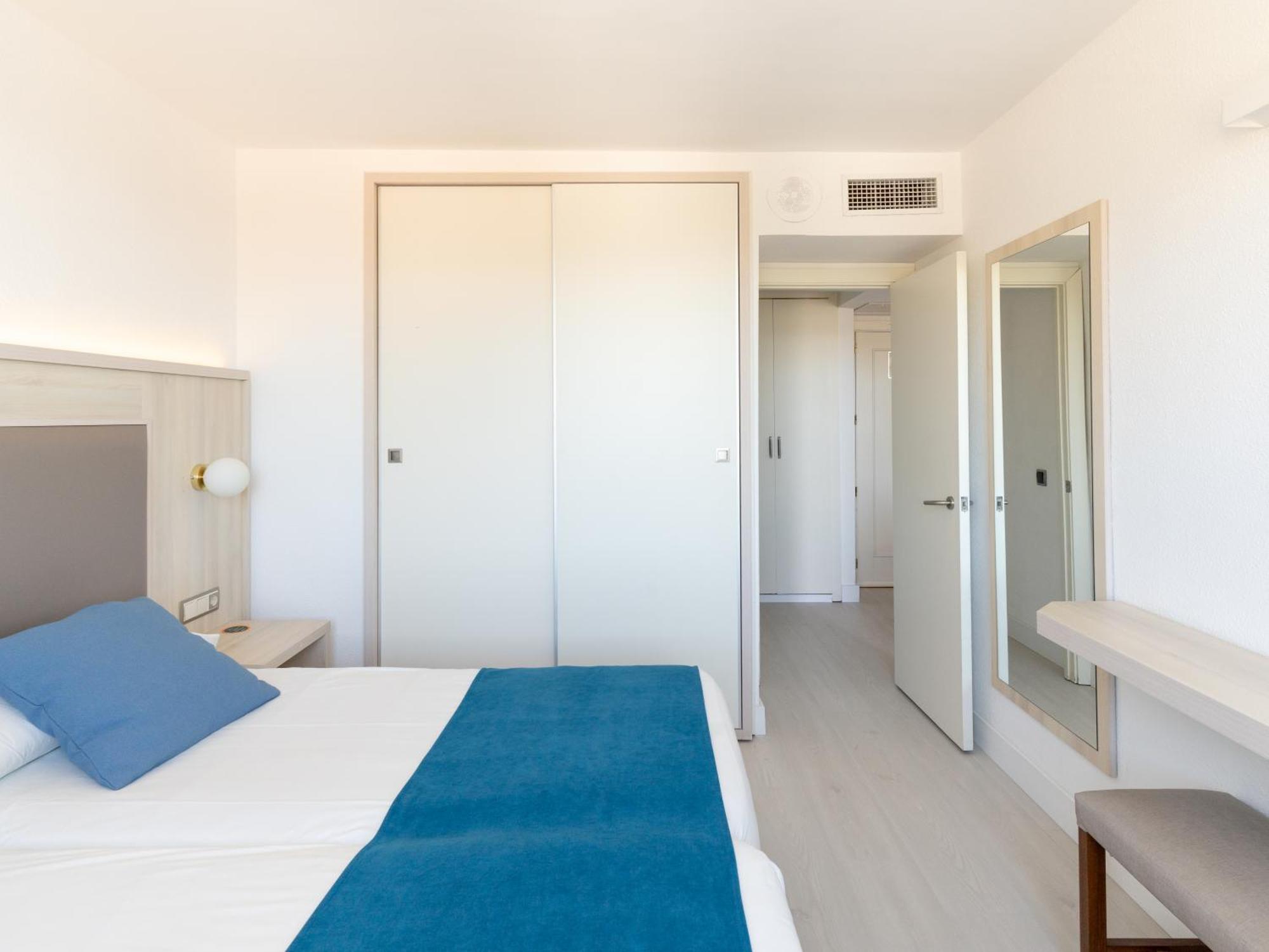 One-Bedroom Apartment Street View