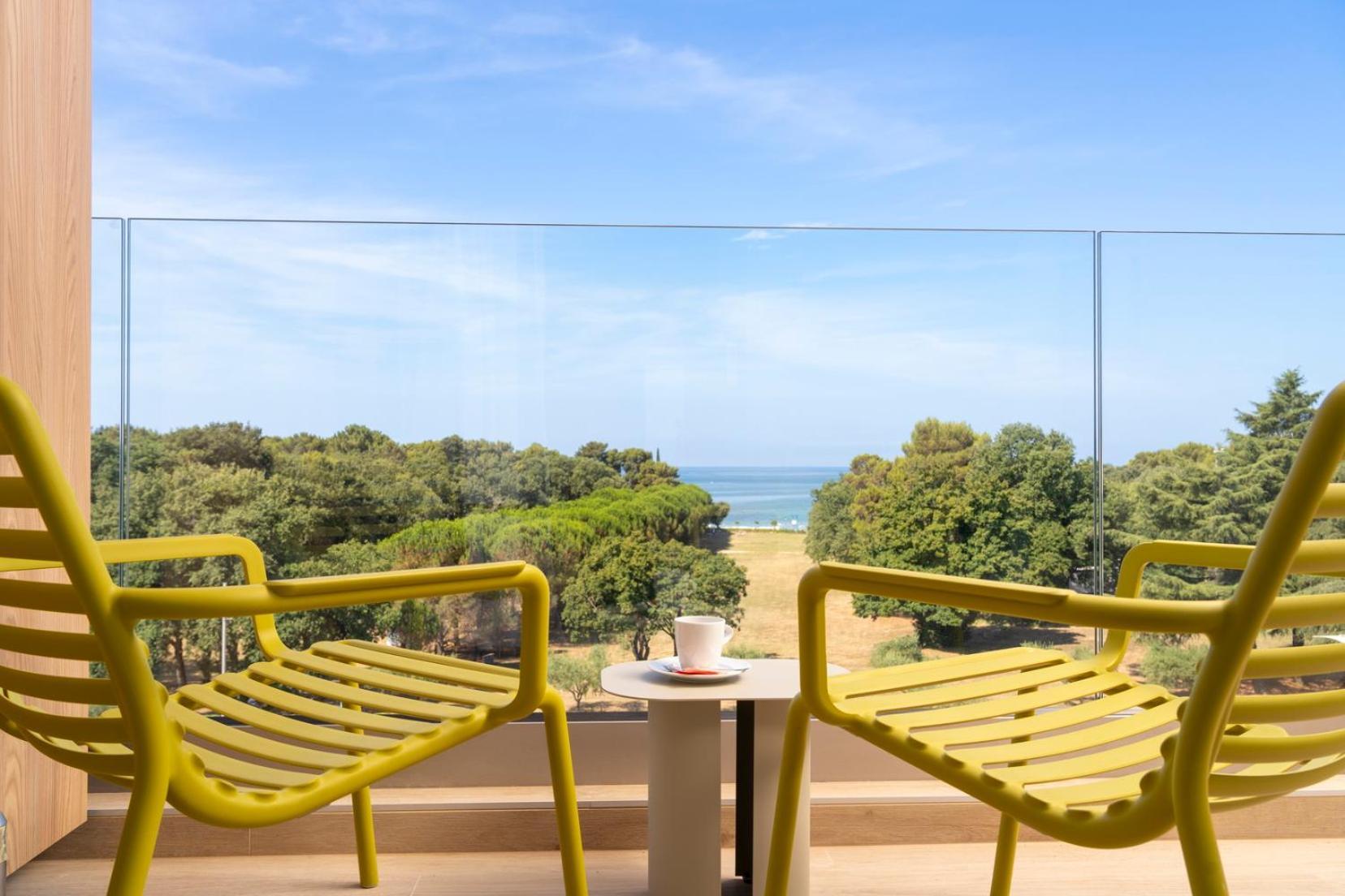 Premium Room Balcony Sea Side