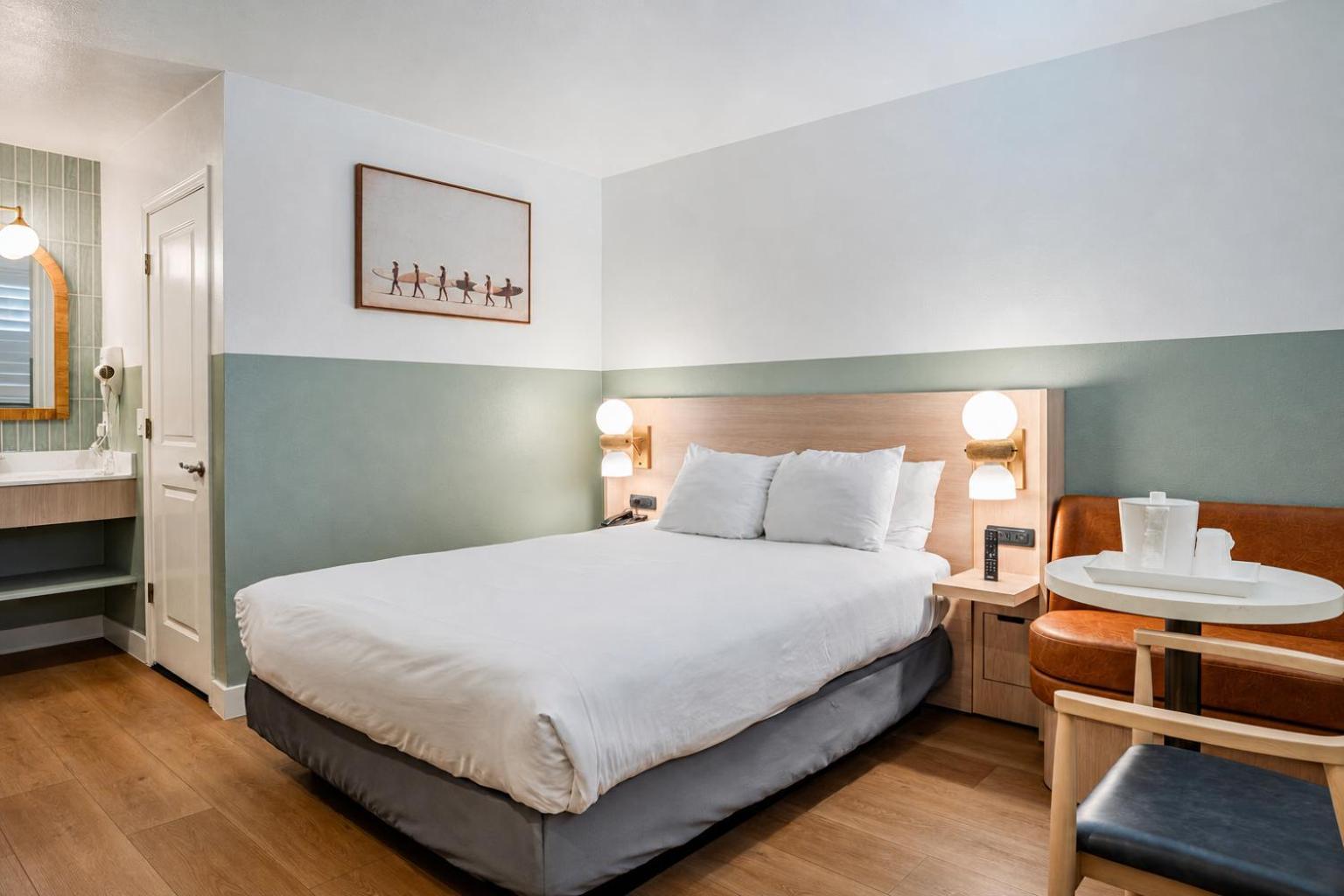 Queen Room
