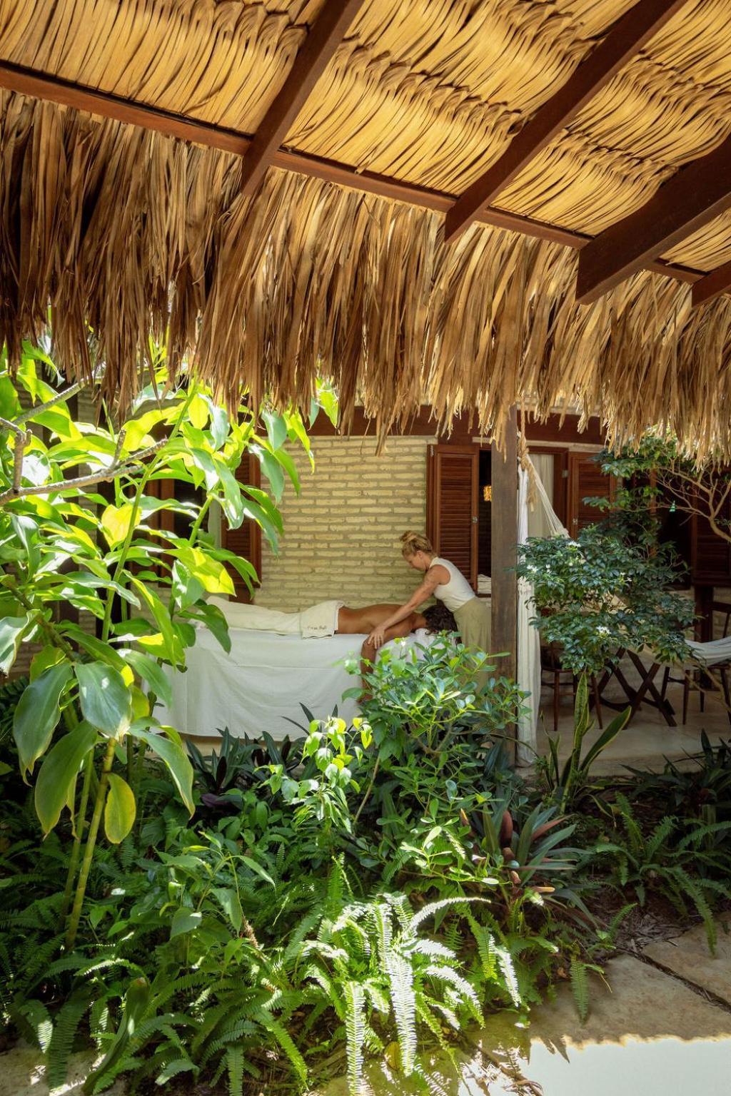 Bungalow Patio