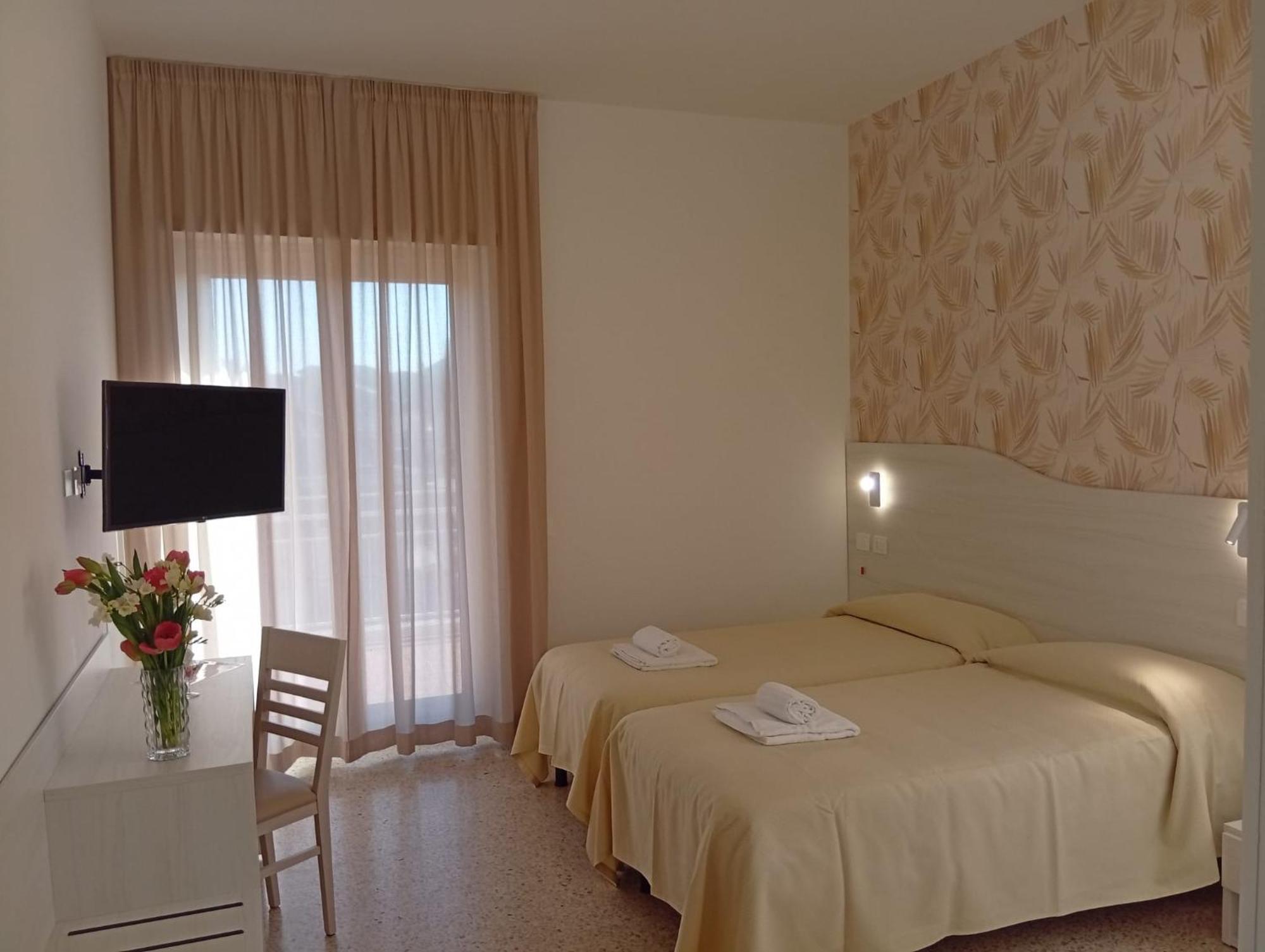 Twin Room Terrace