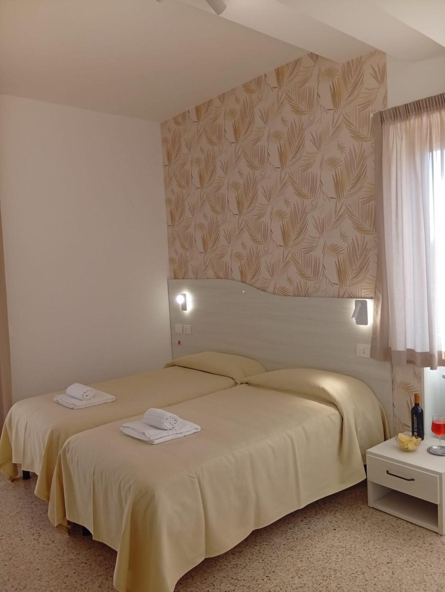 Twin Room Terrace