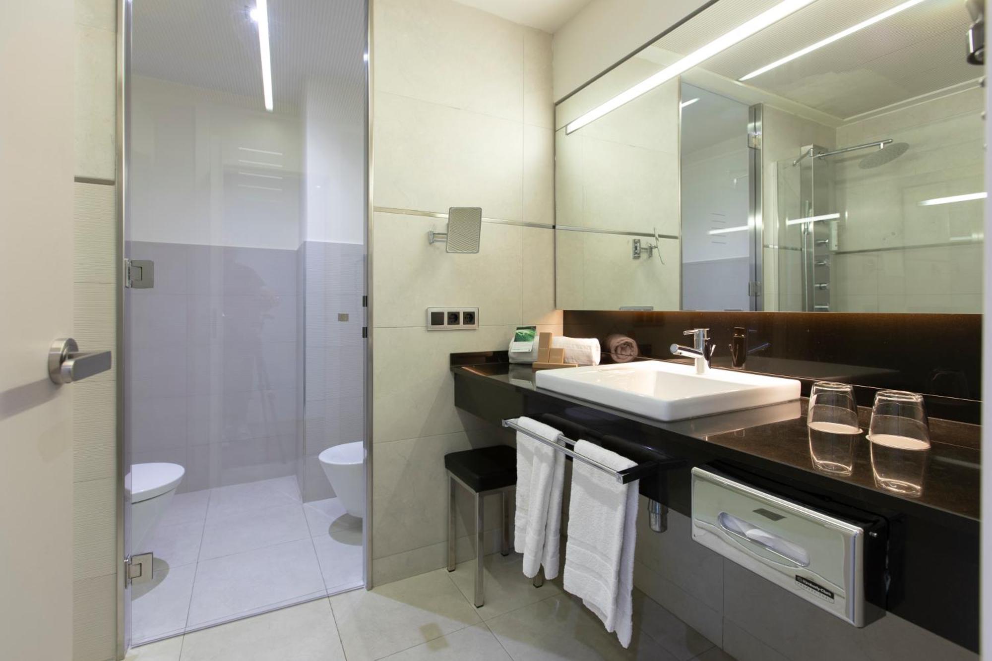 Superior Double or Twin Room Terrace