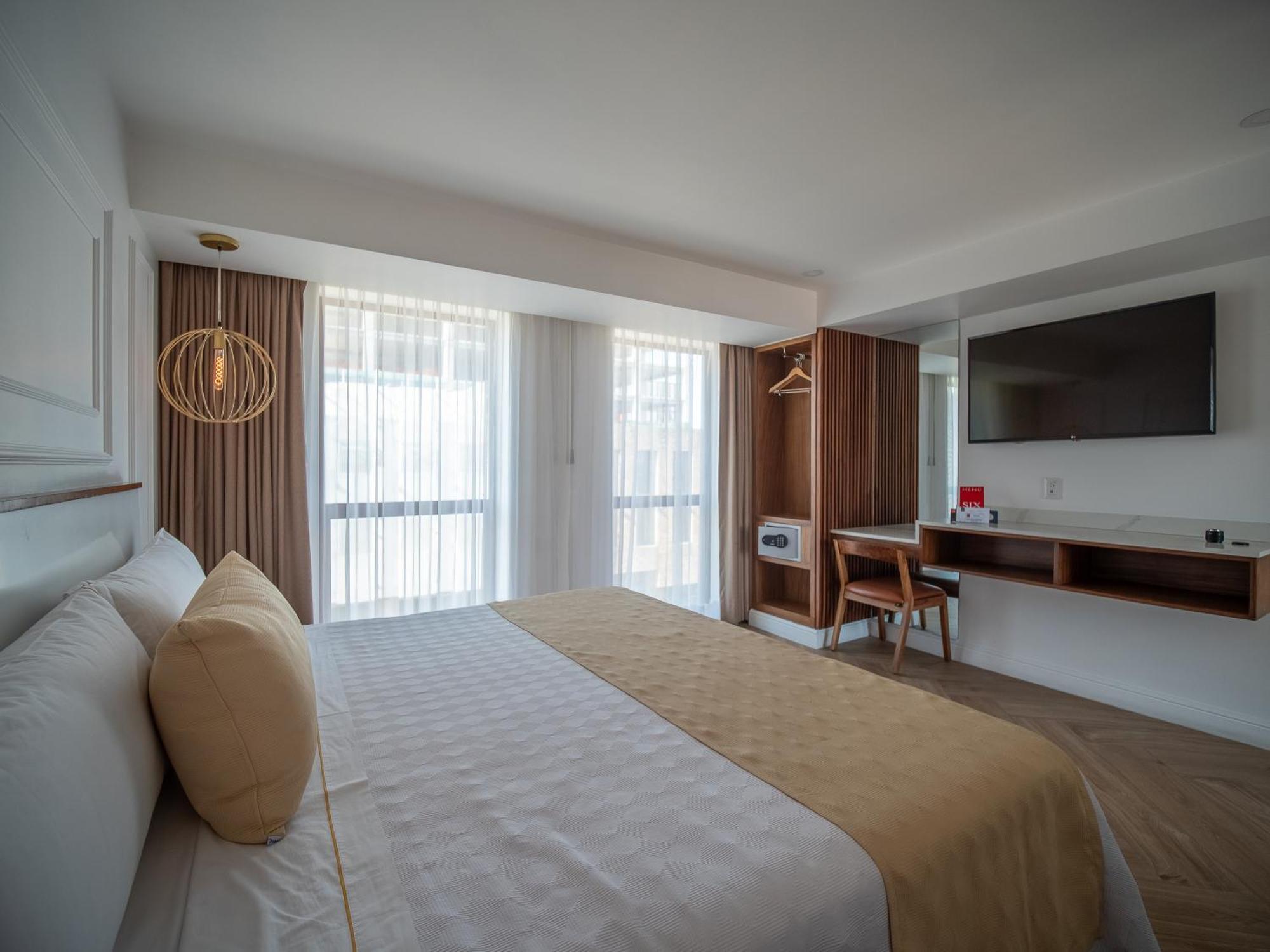 King Room