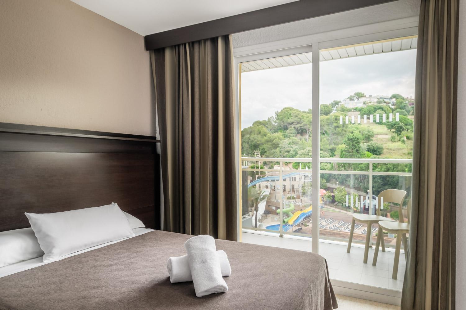 Double or Twin Room Pool View