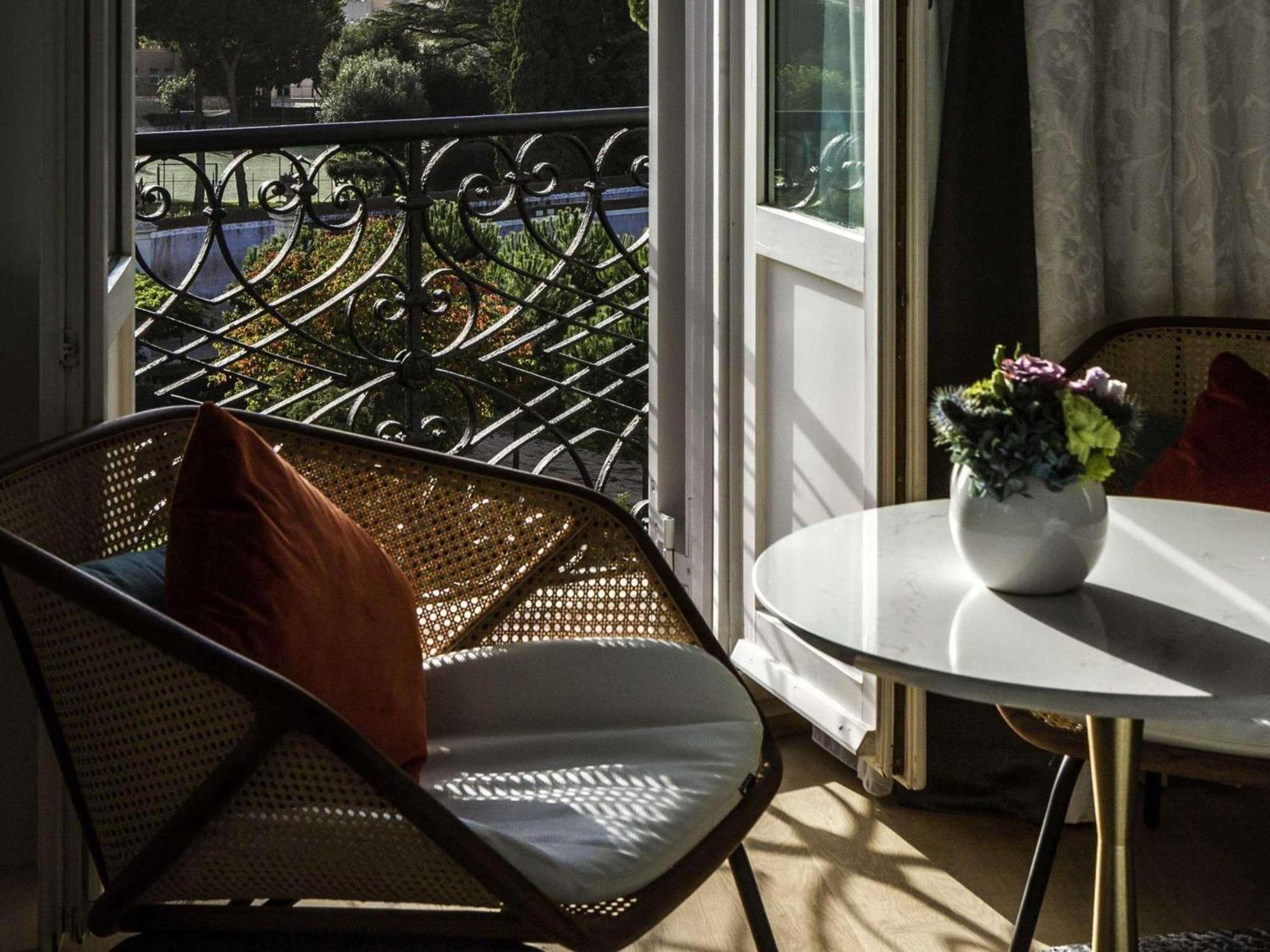 Luxury Room View