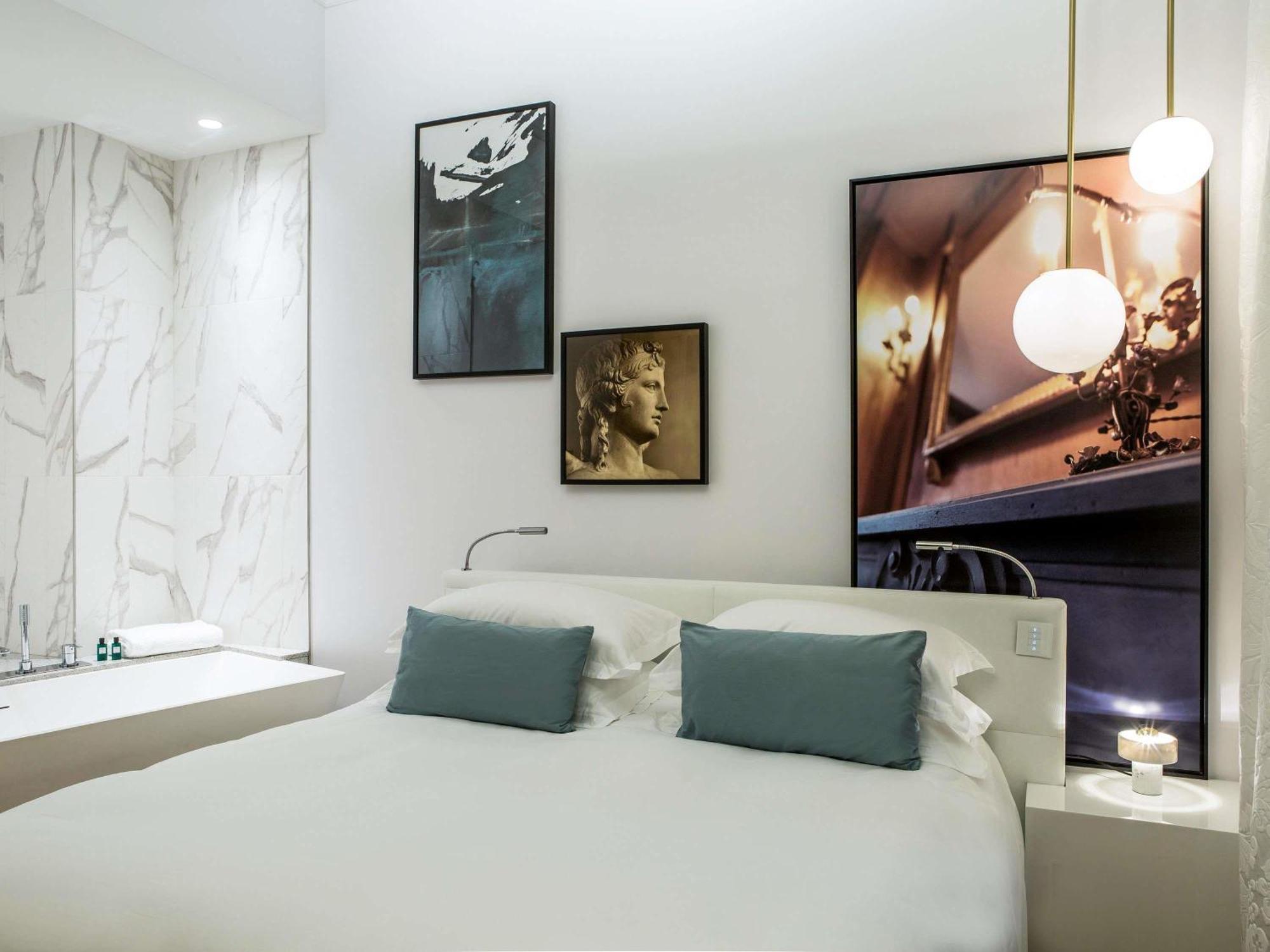 Junior Suite Room
