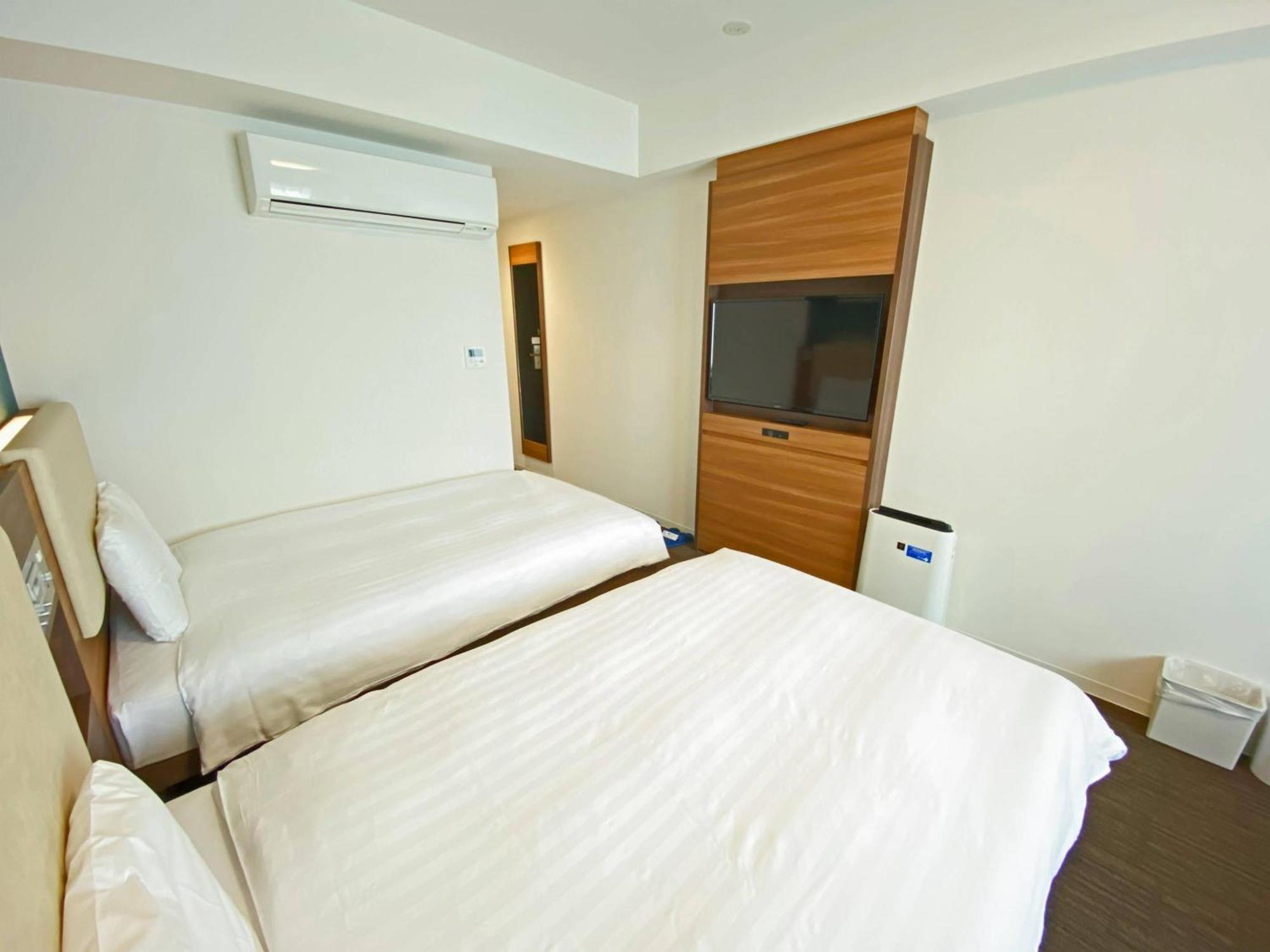 Twin Room Non-Smoking