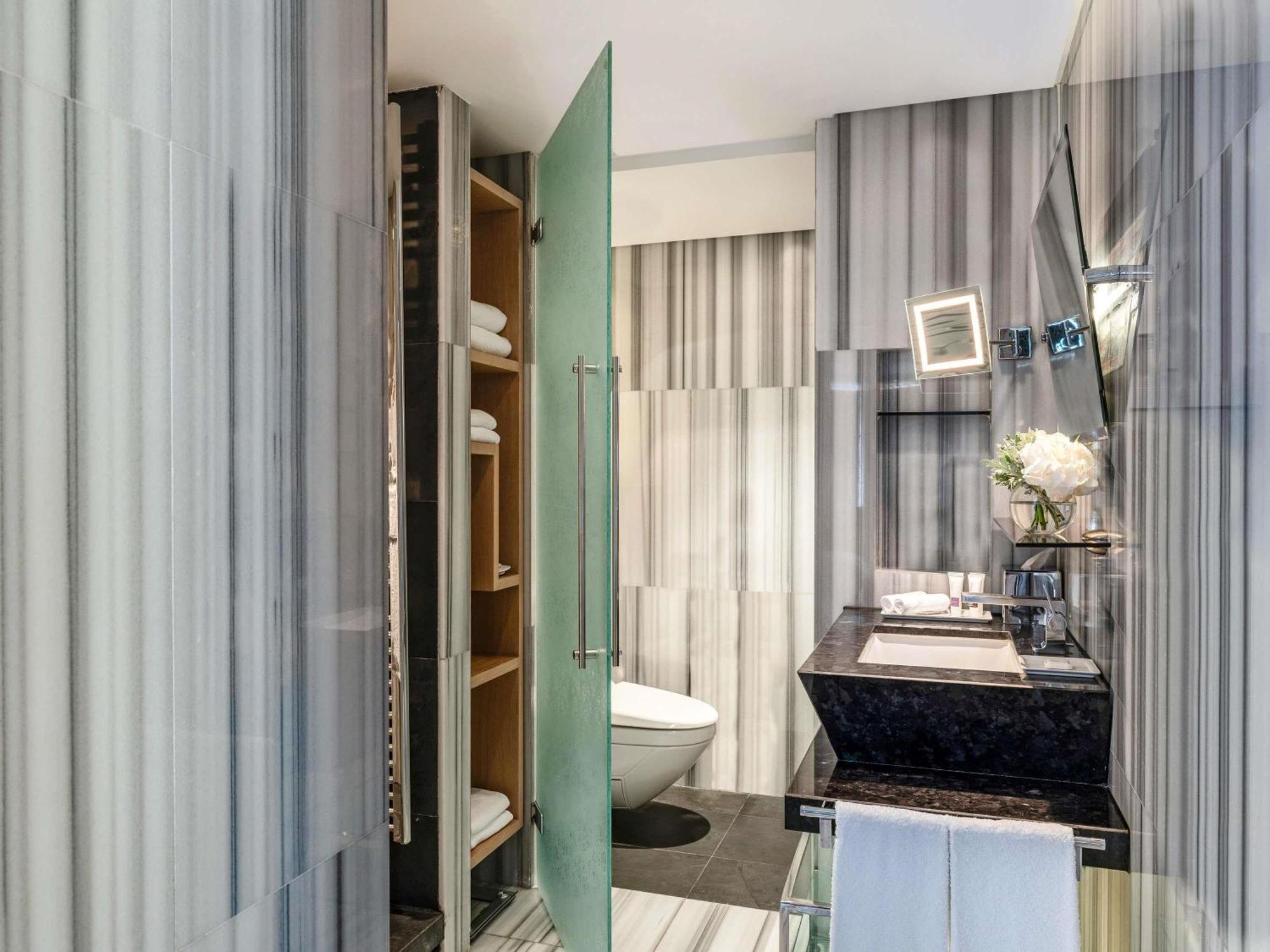 One Bedroom Residence Park Studio