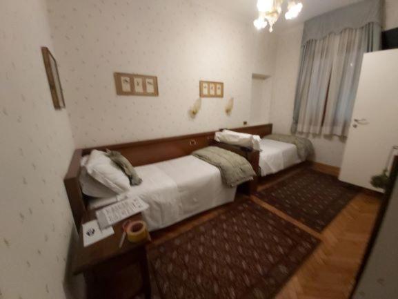 Classic Twin Room