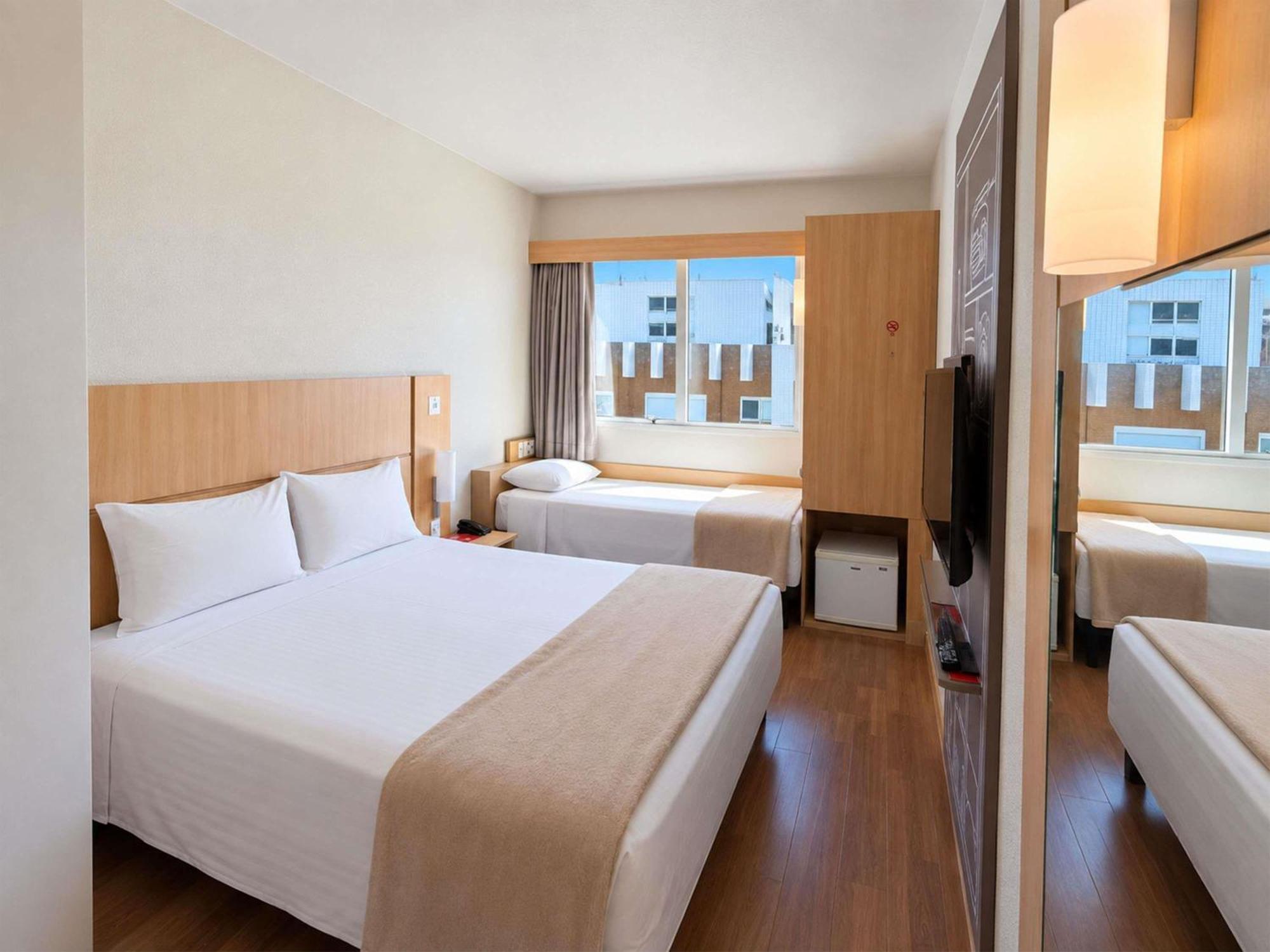 Standard Room 2 Single Beds