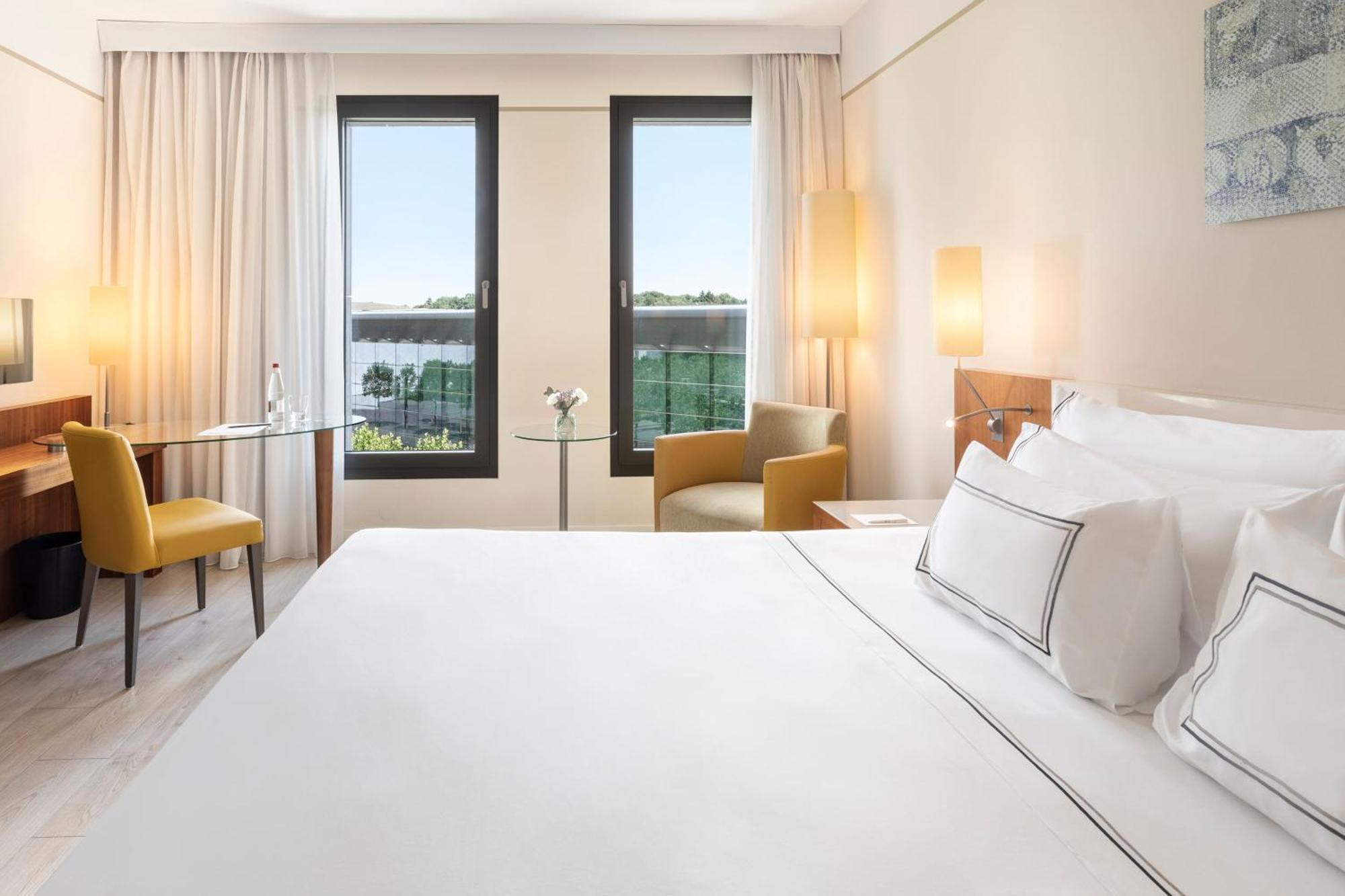 The Level Room Executive Lounge Access