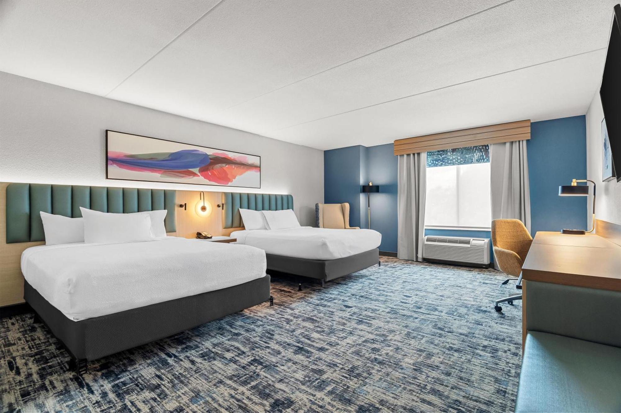 Queen Room Two Queen Beds Mobility Hearing Access