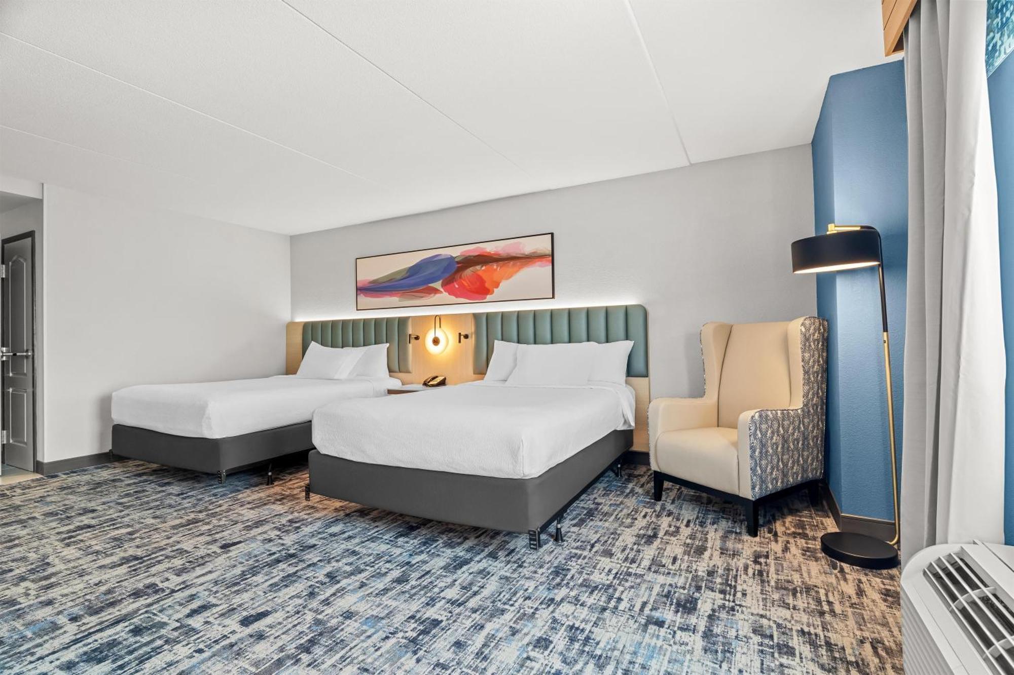 Queen Room Two Queen Beds Mobility Hearing Access