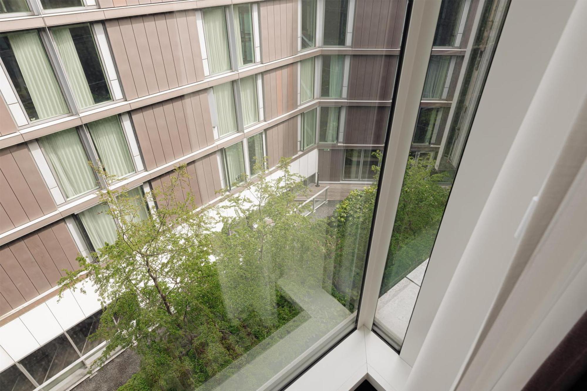 King Room Courtyard View