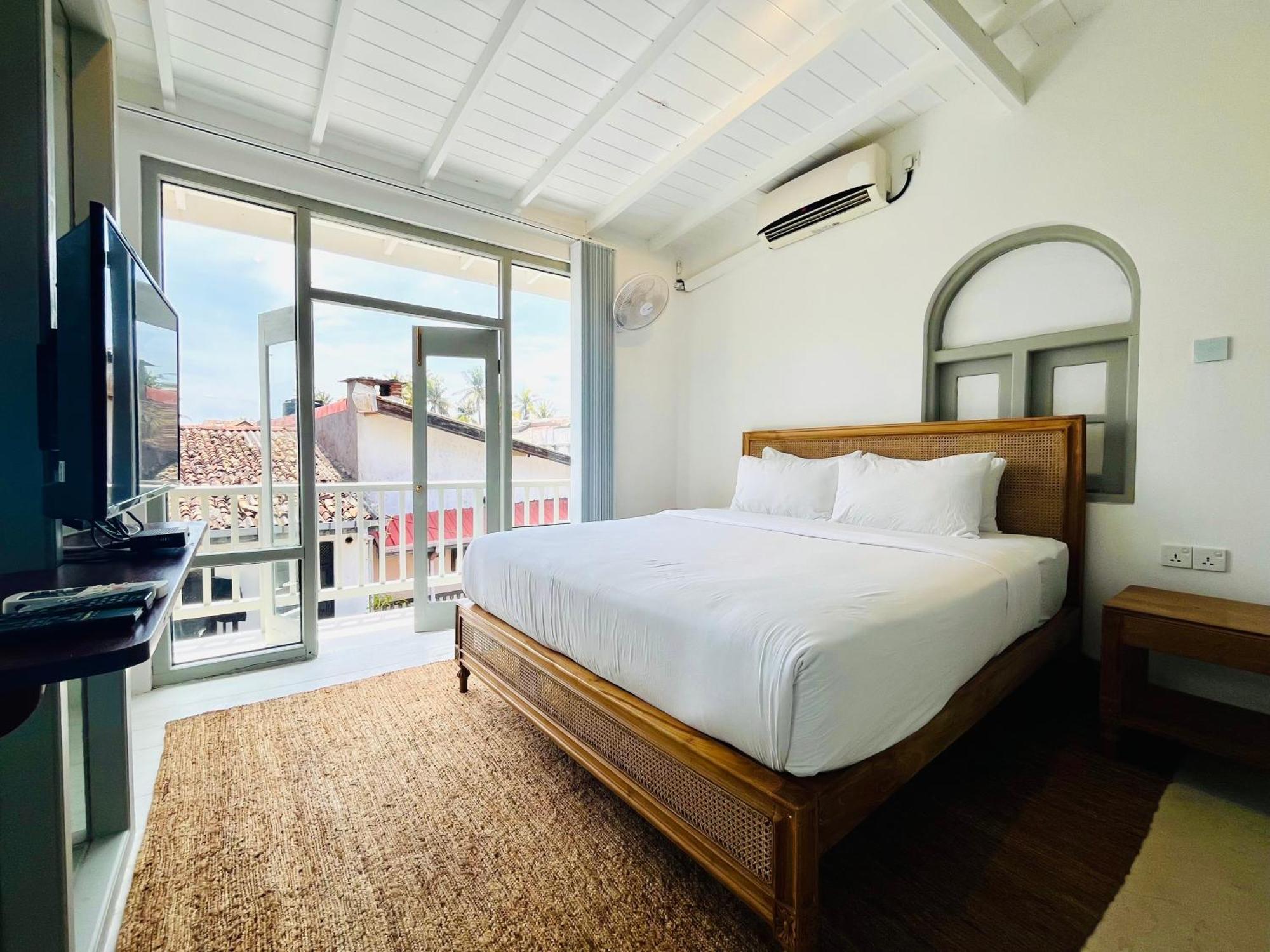 Small Home Galle Fort 3 Minutes Walk from the Location