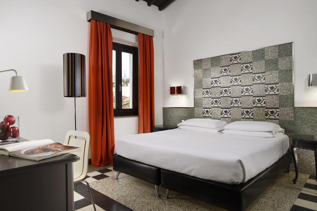 Chambre Deluxe Double ou Lits Jumeaux