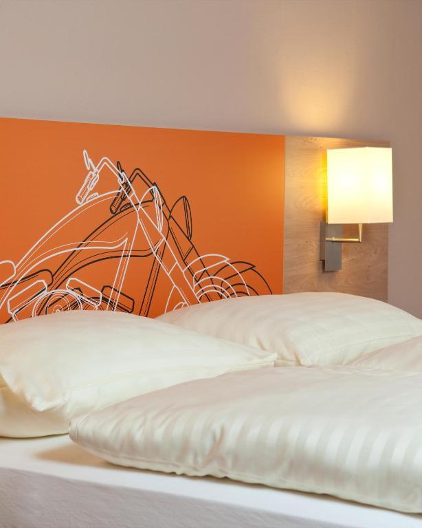 Double or Twin Room Balcony