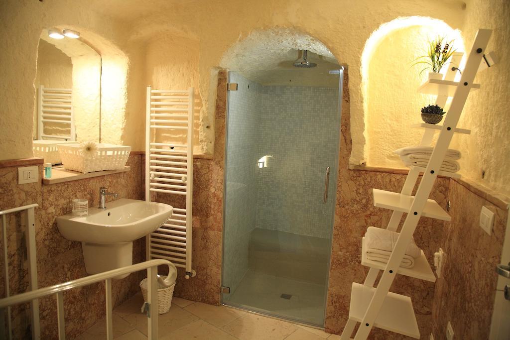 Quadruple Room Private Bathroom
