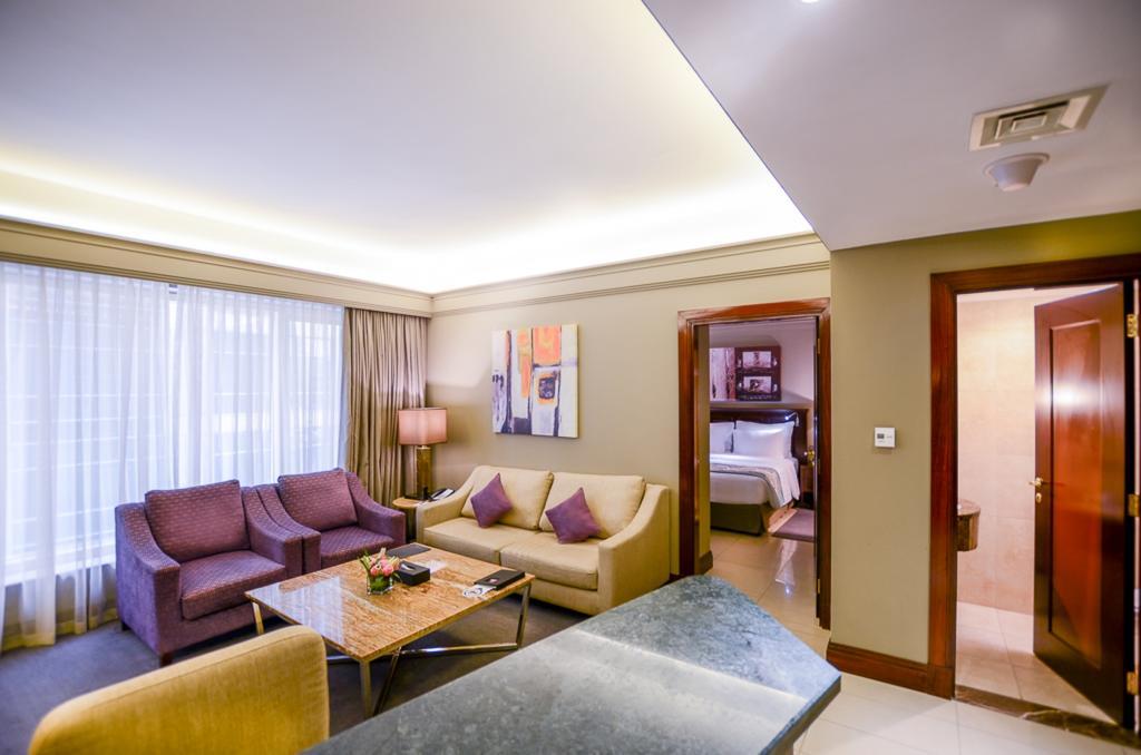 Superior One Bedroom Suite,254463581:JPEG