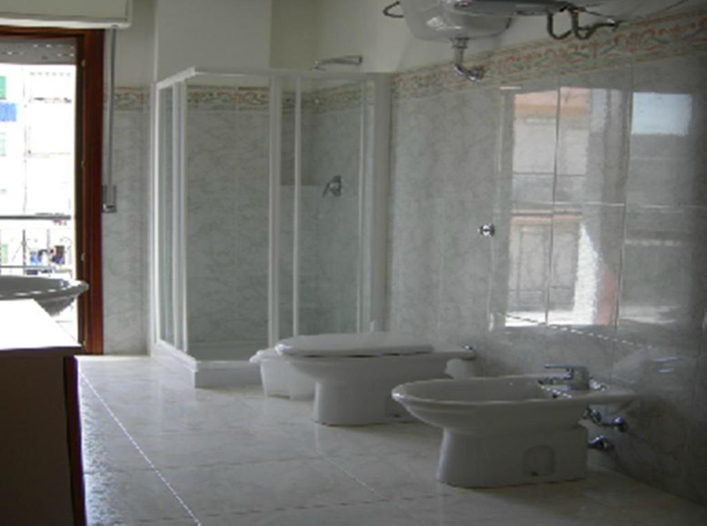 One-Bedroom Apartment,27489161:JPEG
