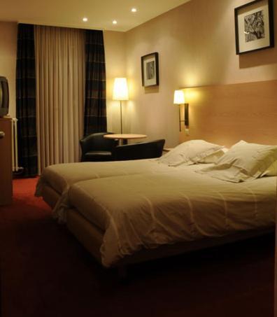 Triple Room,27829400:JPEG